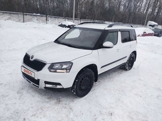 2017 Skoda Yeti I Рестайлинг, белый, 1300000 рублей, вид 1