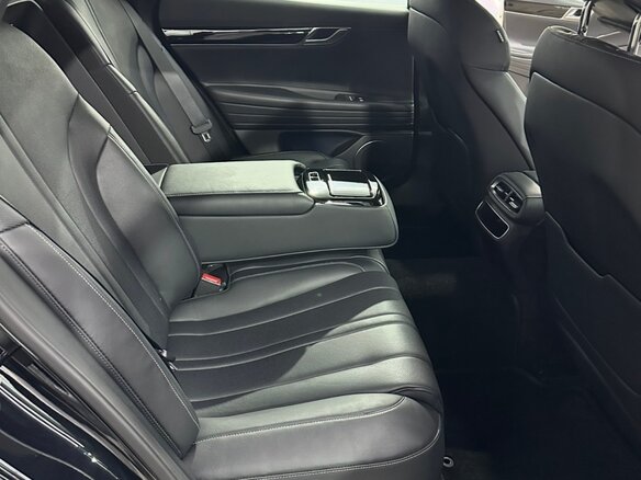2022 Genesis G80 II, чёрный, 4990000 рублей - вид 19