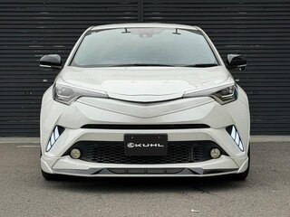 2023 Toyota C-HR I Рестайлинг, белый, 1840055 рублей, вид 3