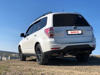2011 Subaru Forester III Рестайлинг, белый, 1500000 рублей, вид 5