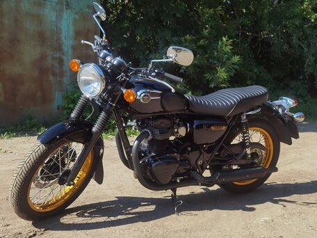 2011 Kawasaki W 800, чёрный, 700000 рублей, вид 1