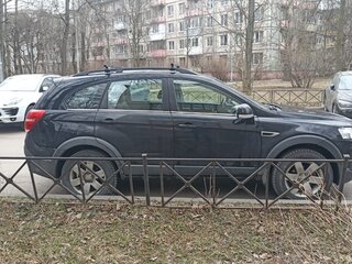 2014 Chevrolet Captiva I Рестайлинг 2, чёрный, 1100000 рублей, вид 4