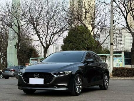 2022 Mazda 3 Axela IV (BP), серый, 1659000 рублей, вид 1