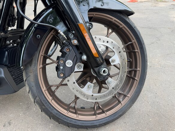 2022 Harley-Davidson Road Glide ST, чёрный, 1650000 рублей - вид 11