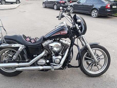 2008 Harley-Davidson Dyna Low Rider, чёрный, 700000 рублей, вид 1