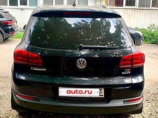 2016 Volkswagen Tiguan Euro 6 I Рестайлинг, чёрный, 1450000 рублей, вид 2