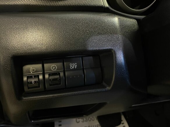 2006 Mazda 3 I (BK) Рестайлинг, золотистый - вид 11