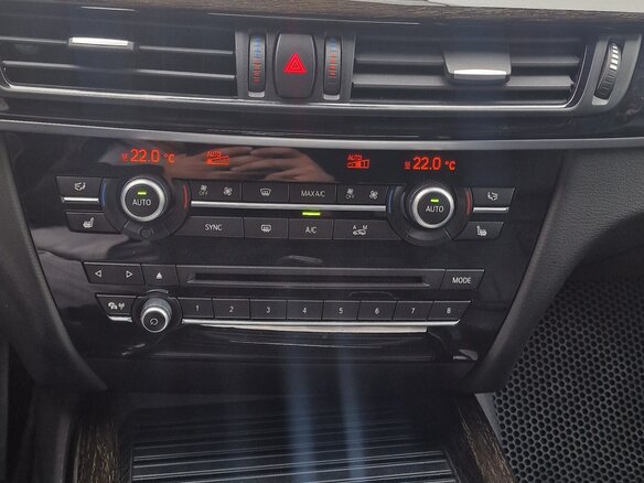 2014 BMW X5 35i III (F15), чёрный - вид 28