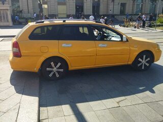2010 Chevrolet Lacetti I, жёлтый, 210000 рублей, вид 4
