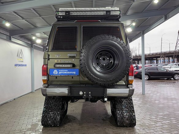 1993 Toyota Land Cruiser 70 Series, коричневый, 7499000 рублей - вид 3