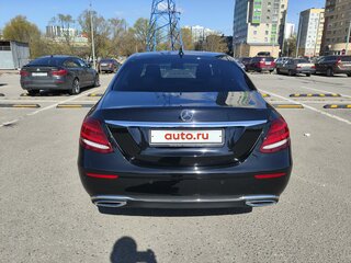 2019 Mercedes-Benz E-Класс 220 d V (W213, S213, C238), чёрный, 3500000 рублей, вид 4