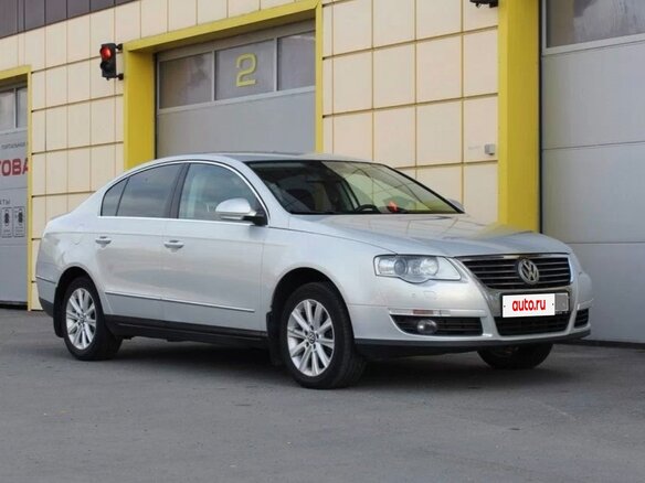 2008 Volkswagen Passat B6, серебристый, 630000 рублей - вид 2