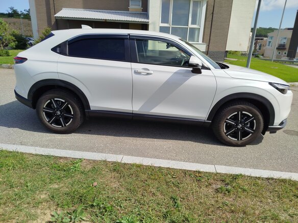 2024 Honda Vezel II, белый, 2710000 рублей - вид 6