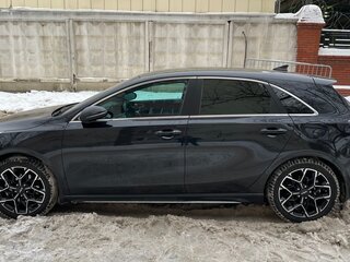 2021 Kia Ceed III Рестайлинг, чёрный, 2590000 рублей, вид 5