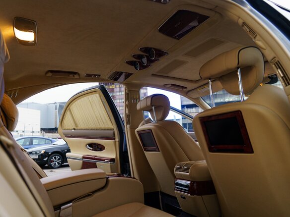 2006 Maybach 57 I, серый, 6005000 рублей - вид 26