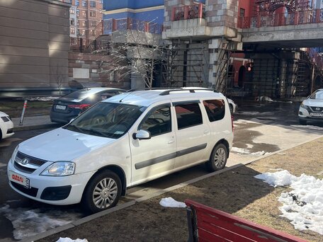 2019 Lada (ВАЗ) Largus I, белый, 900000 рублей, вид 2
