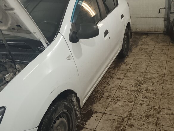 2017 Renault Logan II, белый, 550000 рублей - вид 1