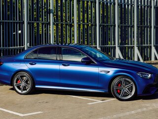 2021 Mercedes-Benz E-Класс AMG 63 AMG S V (W213) Рестайлинг, синий, 9000000 рублей, вид 3