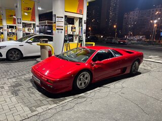 1991 Lamborghini Diablo, красный, 50000000 рублей, вид 1