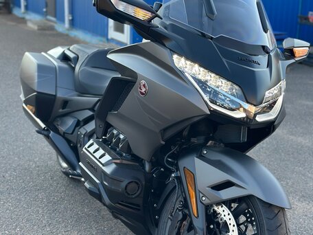 2026 Honda GL 1800 Gold Wing, серый, 3650000 рублей, вид 5