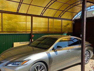 2019 Lexus ES 250 VII, серый, 4000000 рублей, вид 3