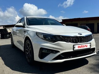 2019 Kia Optima IV Рестайлинг, белый, 2100000 рублей, вид 1