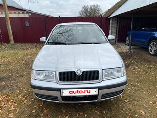 2004 Skoda Octavia I (A4) Рестайлинг, серебристый, 430000 рублей, вид 2