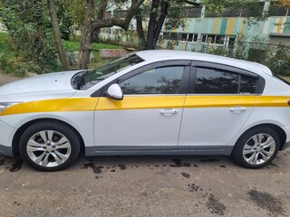 2014 Chevrolet Cruze I Рестайлинг, белый, 720000 рублей, вид 3