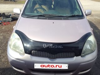 2002 Toyota Vitz I (P10), красный, 470000 рублей, вид 1