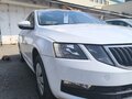 2019 Skoda Octavia III (A7) Рестайлинг, белый, 1180000 рублей - вид 2