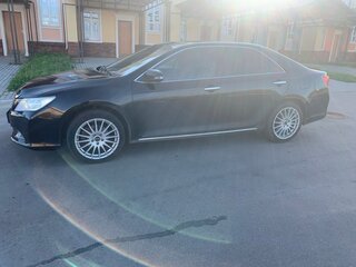 2012 Toyota Camry VII (XV50), чёрный, 1750000 рублей, вид 5