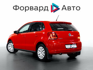 2010 Volkswagen Polo V, красный, 349900 рублей, вид 5
