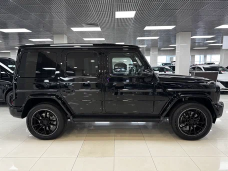 2026 Mercedes-Benz G-Класс 450 d III (W465) Рестайлинг, чёрный, 25950000 рублей, вид 4