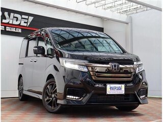 2020 Honda Stepwgn Spada V Рестайлинг, чёрный, 1650000 рублей, вид 2