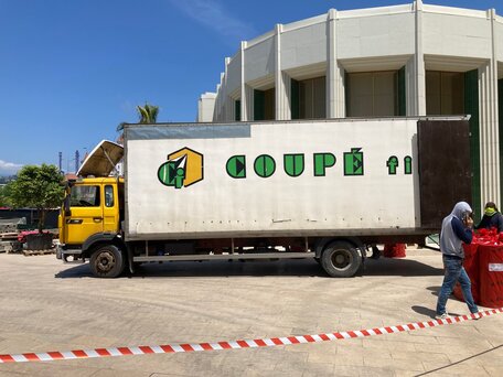 1998 Renault Midliner, жёлтый, 680000 рублей, вид 3