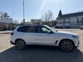2019 BMW X5 40i IV (G05/G18), белый, 6250000 рублей - вид 9