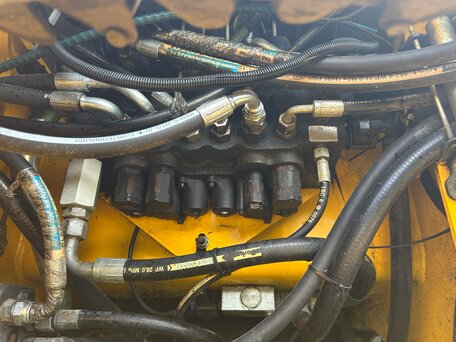 2011 JCB 3CX, 6800000 рублей, вид 5