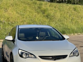 2012 Opel Astra GTC J Рестайлинг, белый, 750000 рублей, вид 2