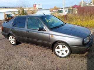 1993 Volkswagen Vento, серый, 250000 рублей, вид 2