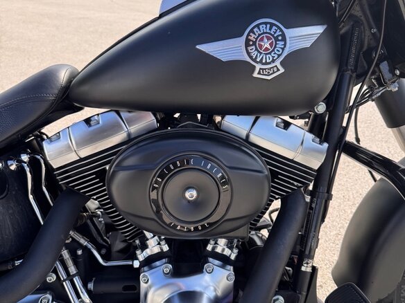 2011 Harley-Davidson Fat Boy, чёрный, 1090000 рублей - вид 3