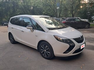 2013 Opel Zafira C, белый, 1150000 рублей, вид 1