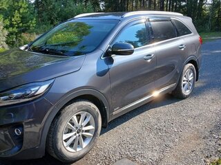 2019 Kia Sorento III Prime Рестайлинг, серый, 2400000 рублей, вид 2
