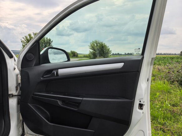 2013 Opel Astra H Рестайлинг, белый, 750000 рублей - вид 14
