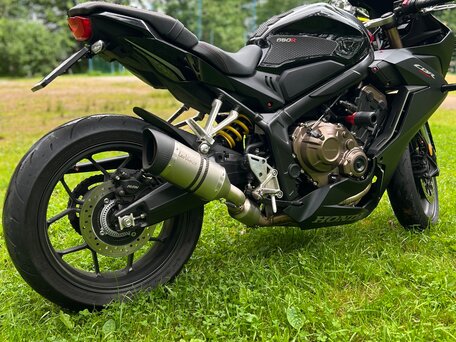 2021 Honda CBR 650R, чёрный, 1245000 рублей, вид 2