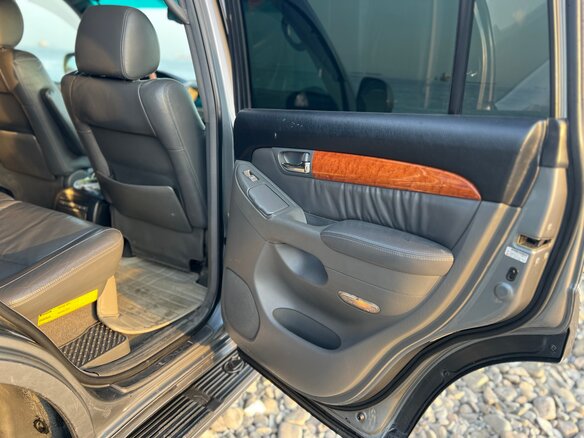 2005 Lexus GX 470 I, серый, 2600000 рублей - вид 34