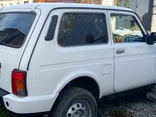 2014 Lada (ВАЗ) 2121 (4x4) I Рестайлинг, белый, 550000 рублей, вид 3