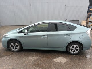 2015 Toyota Prius III Рестайлинг (XW30), зелёный, 1300000 рублей, вид 4