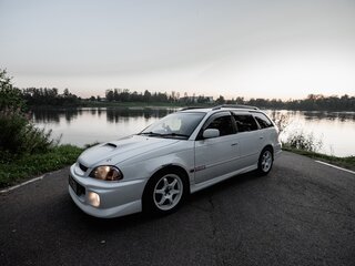 1997 Toyota Caldina II, белый, 650000 рублей, вид 1