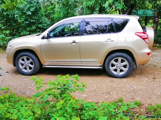 2010 Toyota RAV4 III (XA30) Рестайлинг, бежевый, 1350000 рублей, вид 3