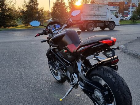 2015 MV Agusta Brutale 1090, чёрный, 650000 рублей, вид 3
